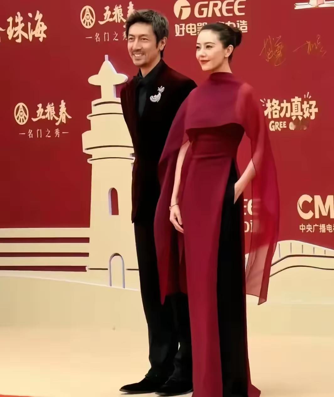 谁懂啊！46岁高圆圆的这份美，真的越看越上头！CMG电视剧盛典一亮相就惊艳