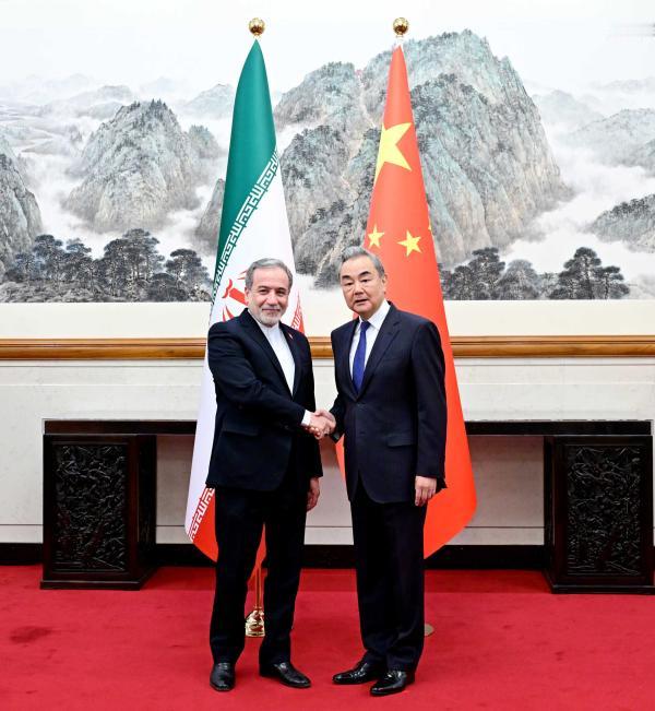 北京紧急闭门会谈，伊朗外长专程求援2026年5月6日，北京钓鱼台国