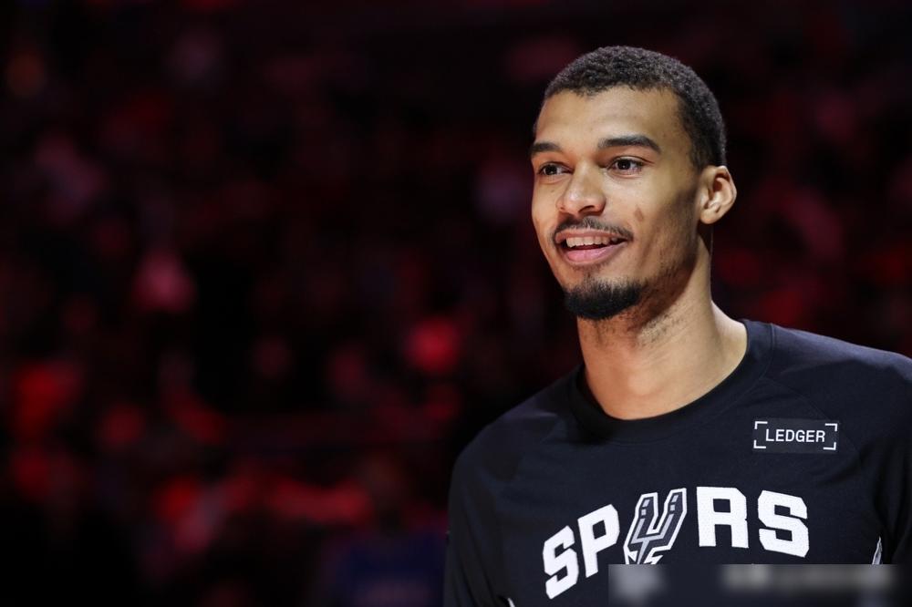 怒怼主教练，三分球25投仅1中，火箭队1.2亿的合同，真要飞了。就因为一次