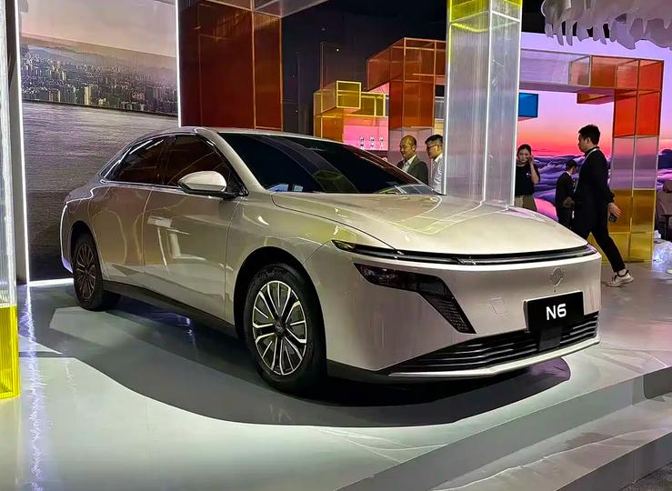 11月4日，汽节车社从日产官方了解到，旗下中型轿车日产N6将于11月13日开启预
