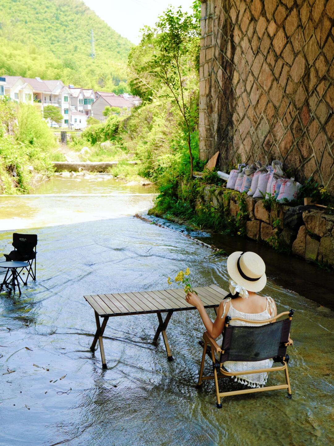 承包整条溪流！躲进安吉25℃的夏天