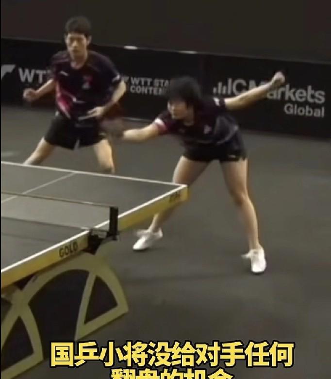国乒多哈挑战赛，新混双组合让人眼前一亮，网友：这对组合有冲劲，多哈体育馆的记分牌