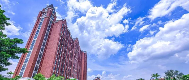 民办学校遇冷之后按照道理说，今年民办学校不应该遇冷，除了小学一年级生源不足之外