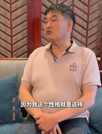 一句坦言自己压根不差钱，反倒让大衣哥朱之文的通透三观狠狠圈了一波好感。旁人纳闷