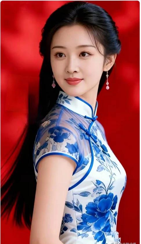 东方服饰，传统韵味。青花旗袍，绝色美人。出水芙蓉，亭亭玉立。花容月貌，梨花