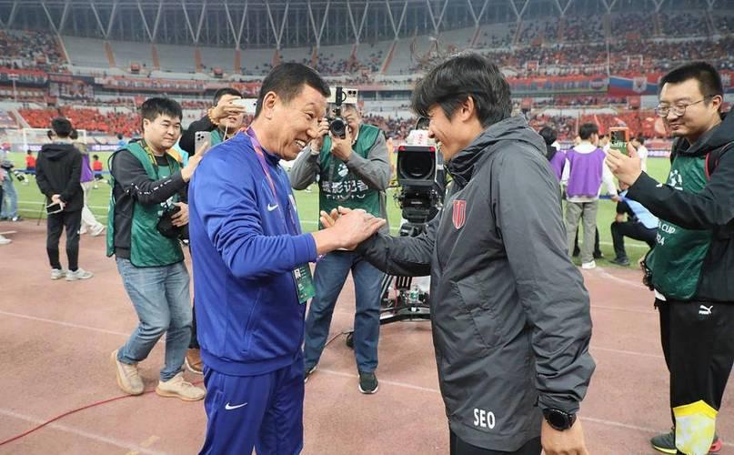 媒体人徐江的预测一向大胆，独到，与众不同。他最近预测下个赛季的中超联赛冠军是上