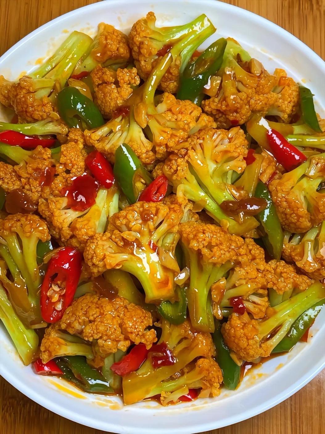 这个干煸菜花真的一绝，巨巨巨好吃！