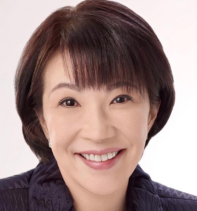 日本一经济学家就中国制裁日本一事发表看法，如今中国对日本的制裁不仅不会让高市早苗