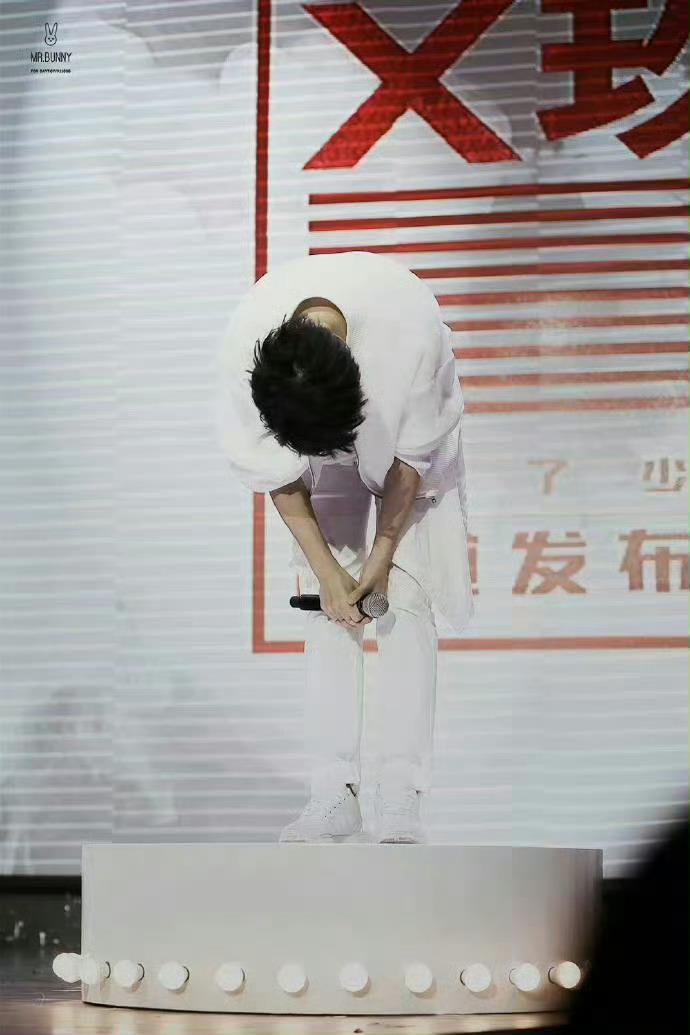 一直书写传奇了不起的肖战