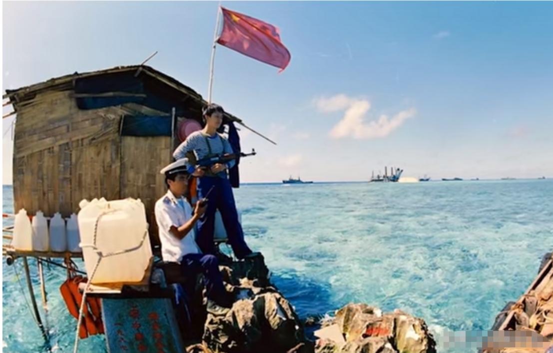 1990年，我国驻南薰礁的11名战士突然失联，派船过去才发现，11名战士里6个人