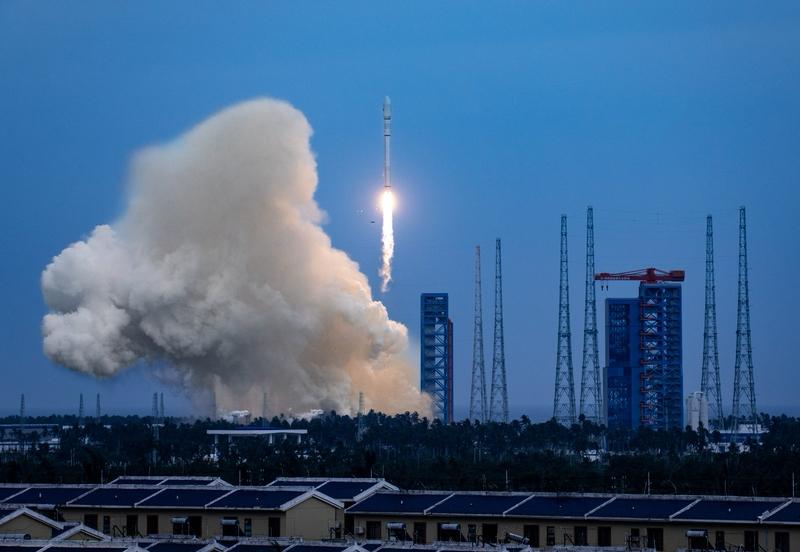 长征十二号甲（CZ-12A）运载火箭顺利完成首飞任务，实现二级入轨目标，一级