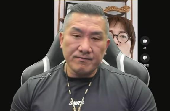 馆长怒斥黄智贤：用统派的语言包装独派的事实馆长昨天怒斥黄智贤，“你灌输给对岸的
