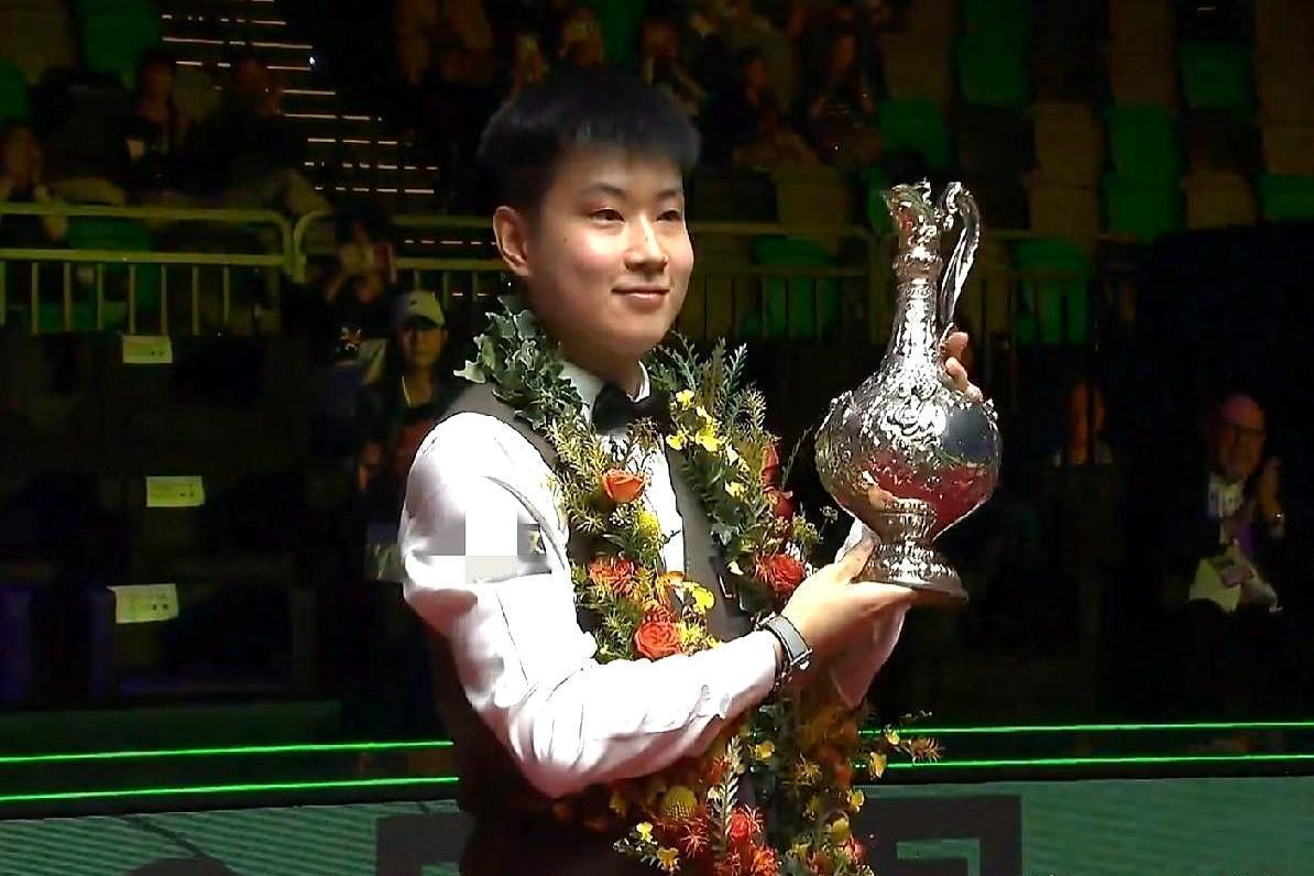 2-5，对手三个赛点，中国军团就剩一口气了，我以为赵心童也要打包回家了。但