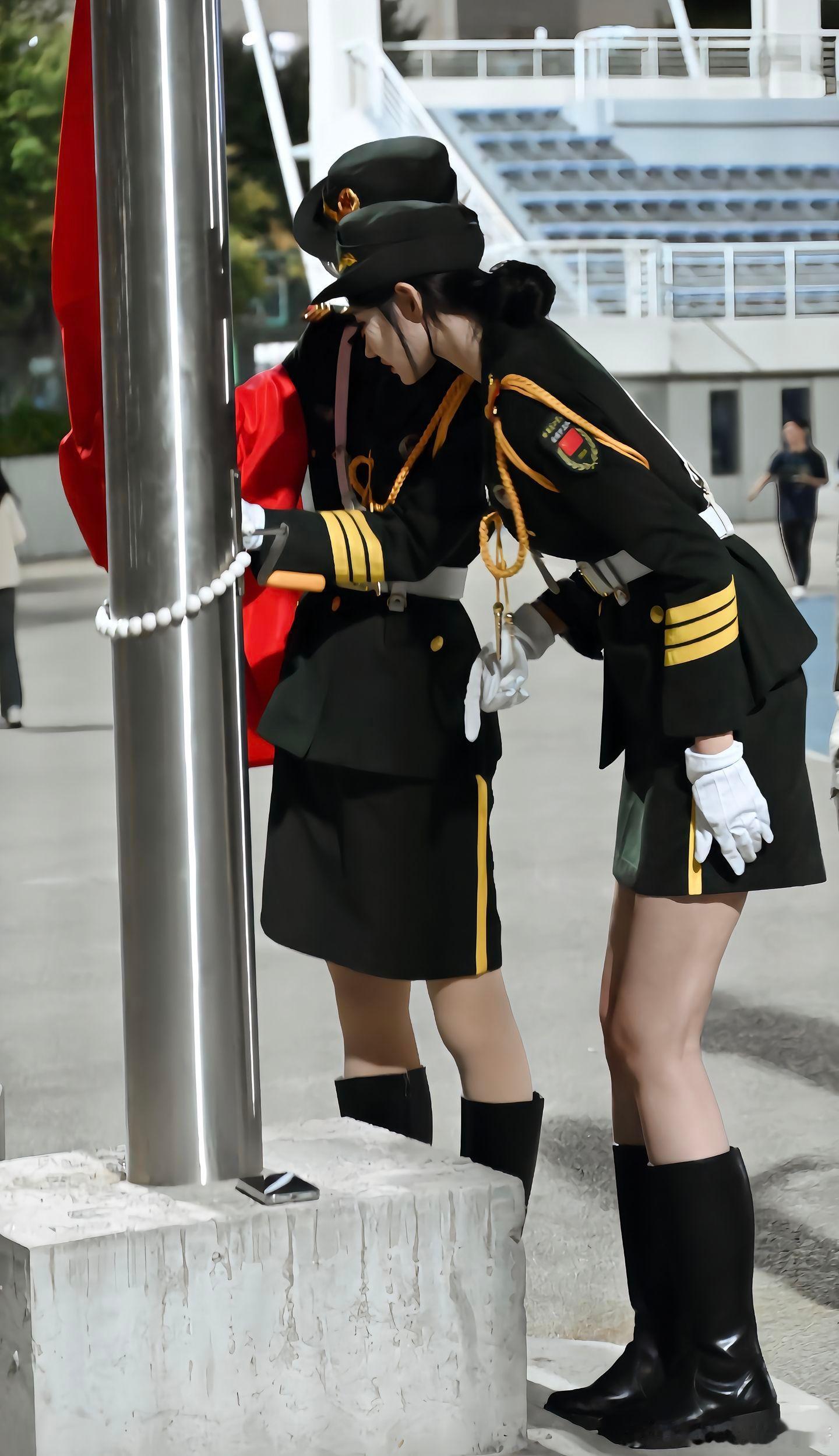 以青春之名，护国旗之威~​​​