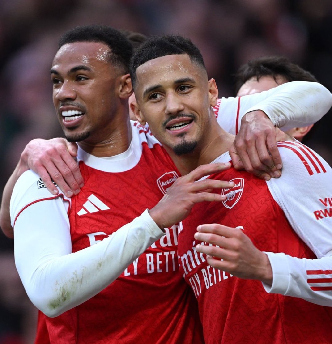 马丁·基翁谈萨利巴和加布里埃尔中卫组合：“如果他们允许的话，我不介意和这两人中的