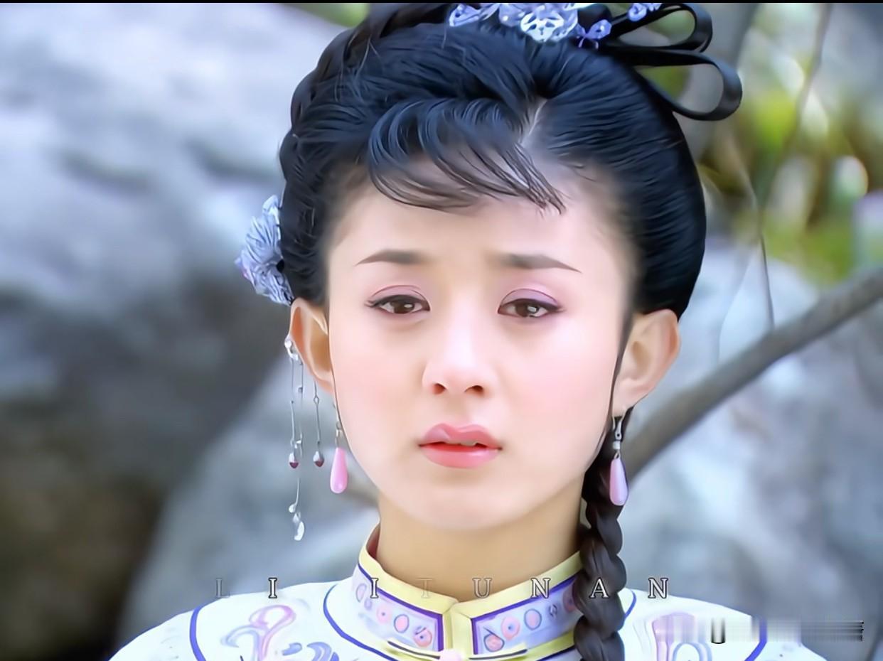 同样的“小燕子”，为何老版惹人爱，新版招人烦？最近重温《新还珠格格》，有一幕