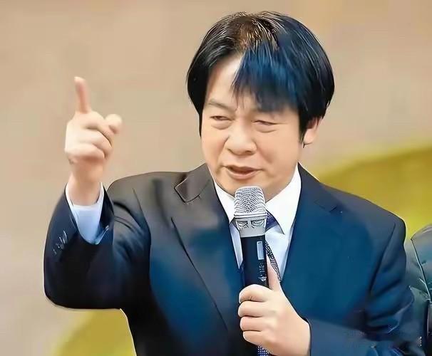 赖清德气炸！赖清德这回真的要气炸了！绿营“万年总召”柯建铭直接反水，30