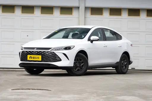 7万左右买秦PLUSDM，选新车入门版还是二手高配？ 如果预算卡在7万左右，