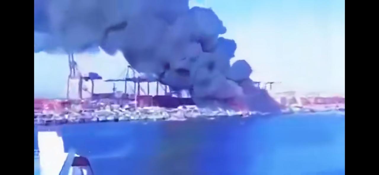 老天都发怒了，看不惯菲律宾拉拢日本，美国，澳大利亚在南海演习。演习区域，包括了我