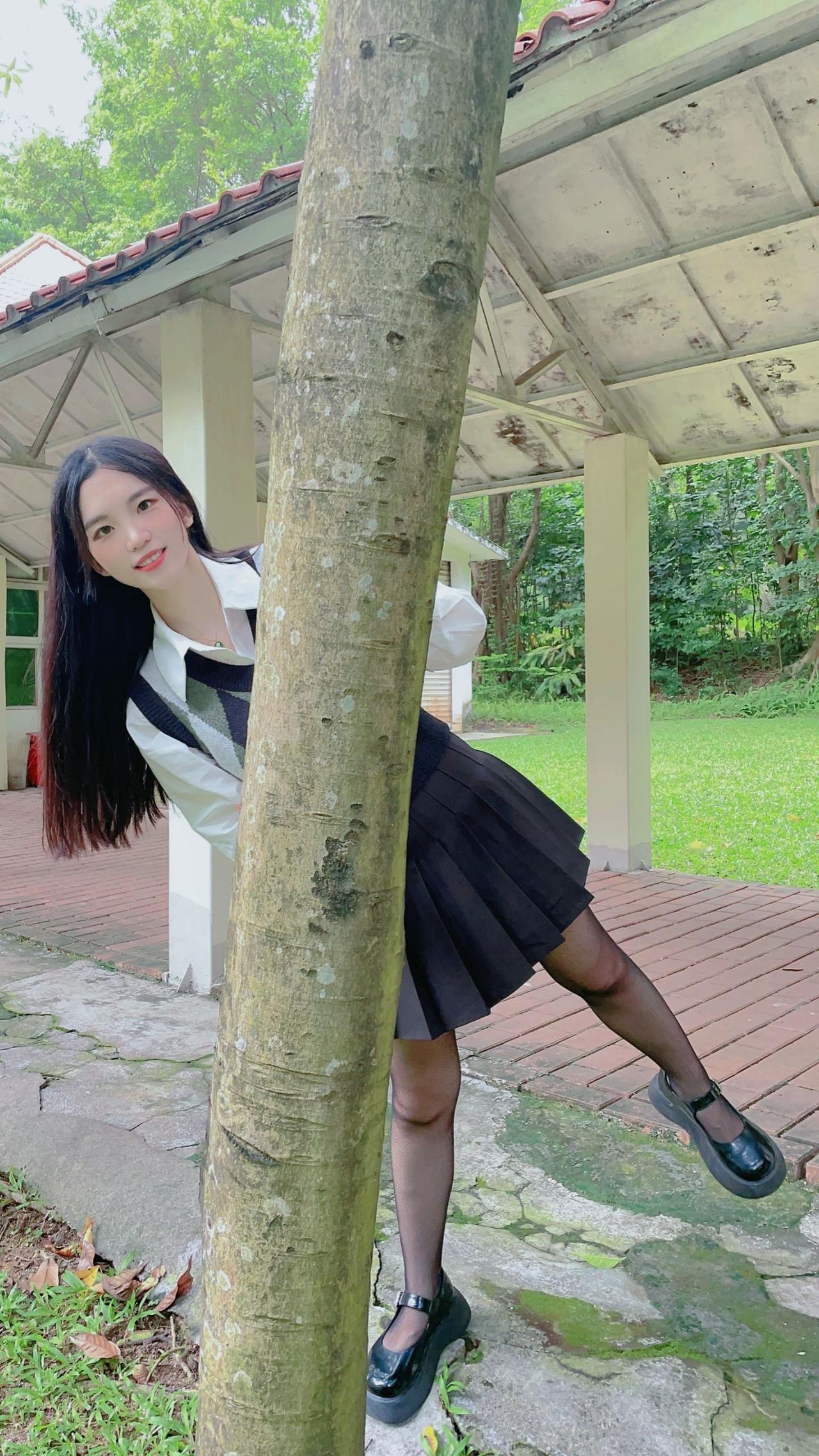 如果你的灵魂有趣，请给他配上最好的包装。美女jk黑丝御姐