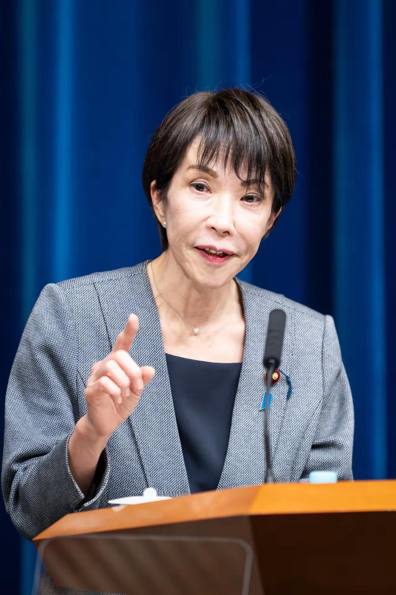 日本首相高市早苗今天（12月21日）发文说：“今天是高市内阁成立两个月的日子。自