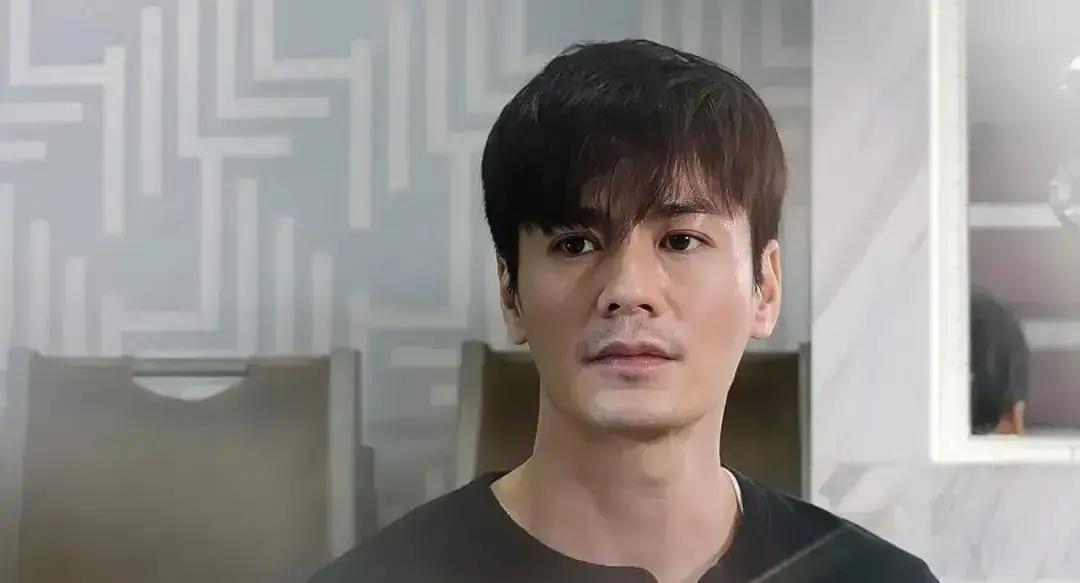 TVB这次颁奖礼，热闹得很。改革动作不小，背后意思更明显。先说规则。突然允