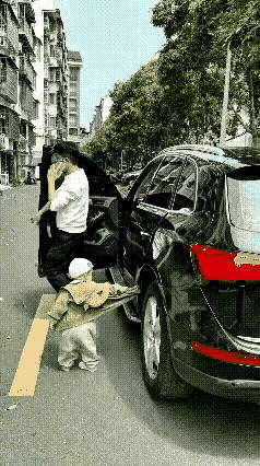 太气人了男人带娃真的是活着就好[惊恐]