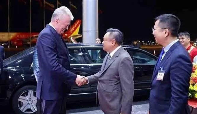 给足了面子！立陶宛总统瑙塞达有史以来首次访问河内，越南方面给予很高礼遇，竟然派出