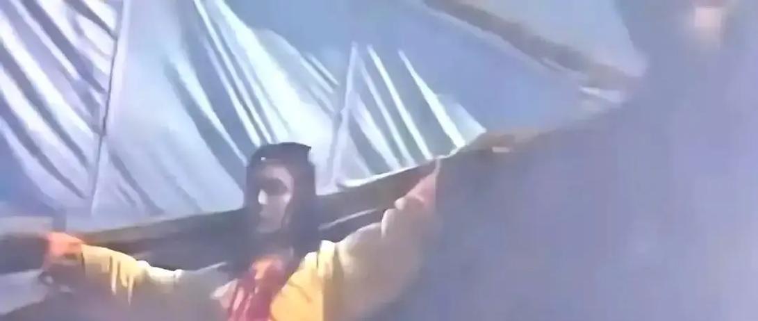 丝袜挡镜头，87版黛玉月光美炸！87版《红楼梦》拍黛玉弥留那场戏，剧组把三