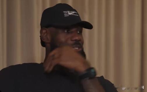 詹姆斯谈季后赛：那会很嗨，也会很疯狂，我非常期待4月14日消息，季后赛将至，