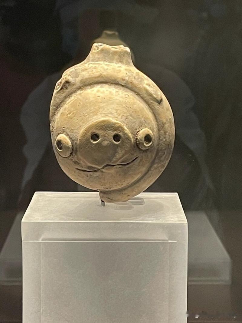 古蜀人在三星堆祭祀是为助周人灭商吗！有一个困惑的问题是，三星堆文物这么先进，也这