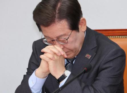 韩国现任总统李在明，最近干了两件直接震动半岛的大事！第一件，直接把三八线前沿