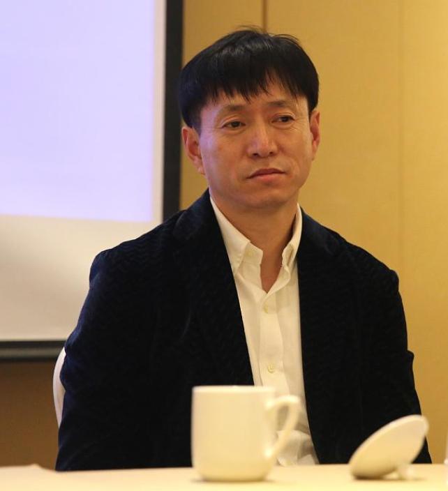 昔日甲A辽足快马，没想到退役后成亿万富豪，52岁他带队杀回中超娱乐明星