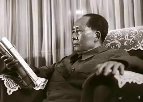 1949年，新中国刚刚成立，百废待兴。这个欢庆的时候，却有一群外国人不识趣儿，