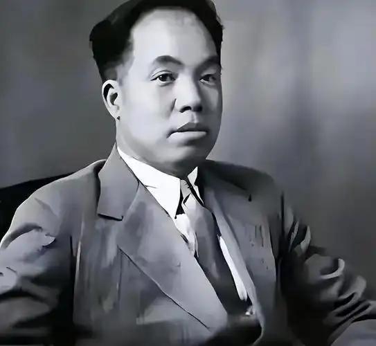 这位人物曾是毛泽民的外孙，在莫斯科查到了外公尘封65年的档案，他也查到了毛泽东、