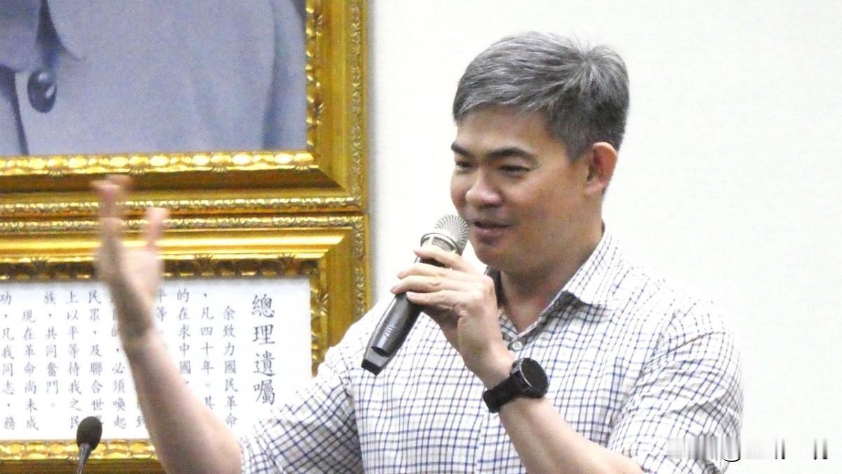连胜武提醒国民党新人：讲话“要取舍、讲重点”国民党青发会主委连胜武今天（1