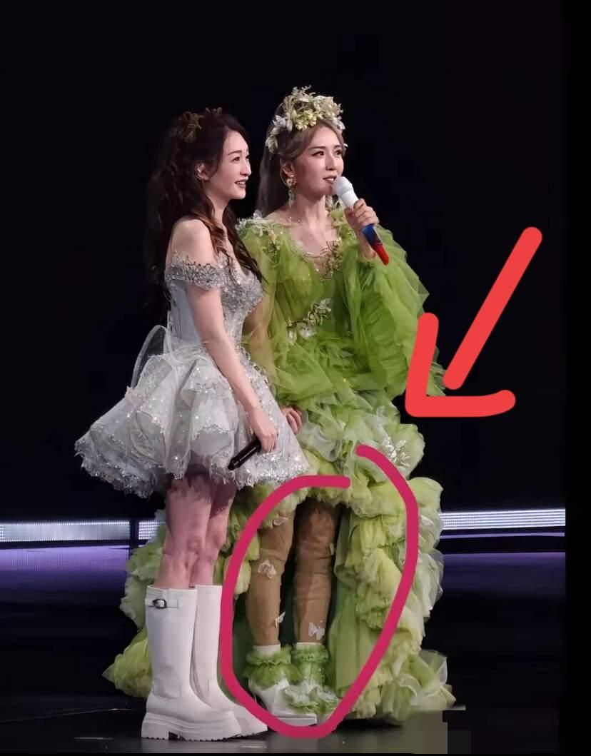 不行，我今天必须要说一下，关于这任素汐的演唱会！她的这种行为完全是颠覆了大家对