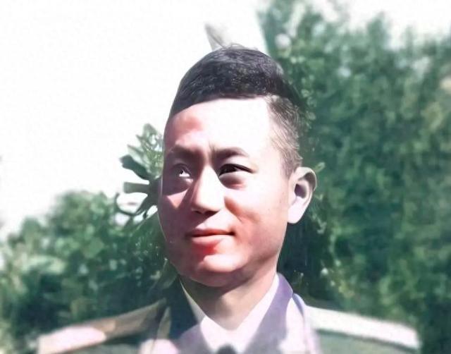 开国将校里唯一申请去台湾的人：99岁的母亲病危，想去见最后一面。那个特殊的年