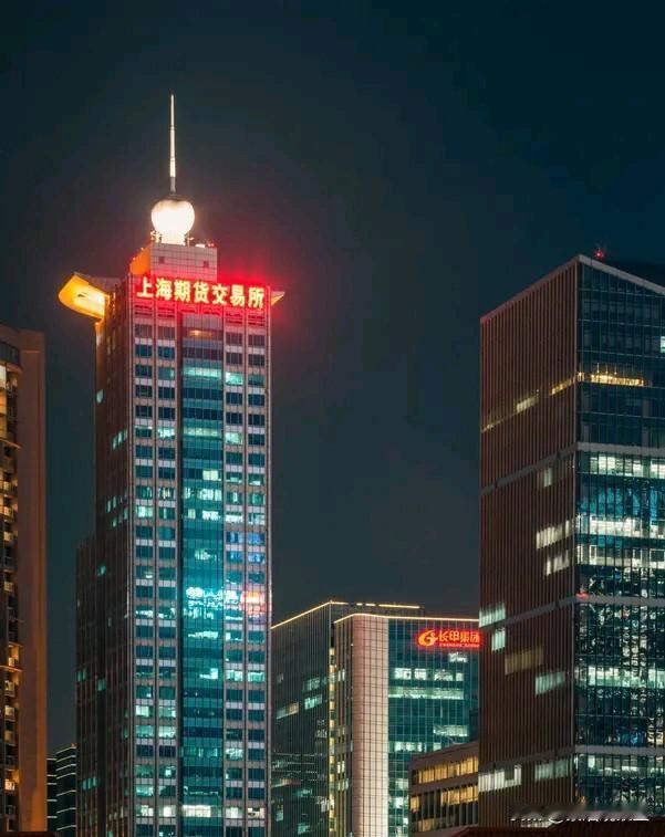 既然上交、深交两交易所是非营利，为啥股票交易还要收这么多费用？很多人纳闷：