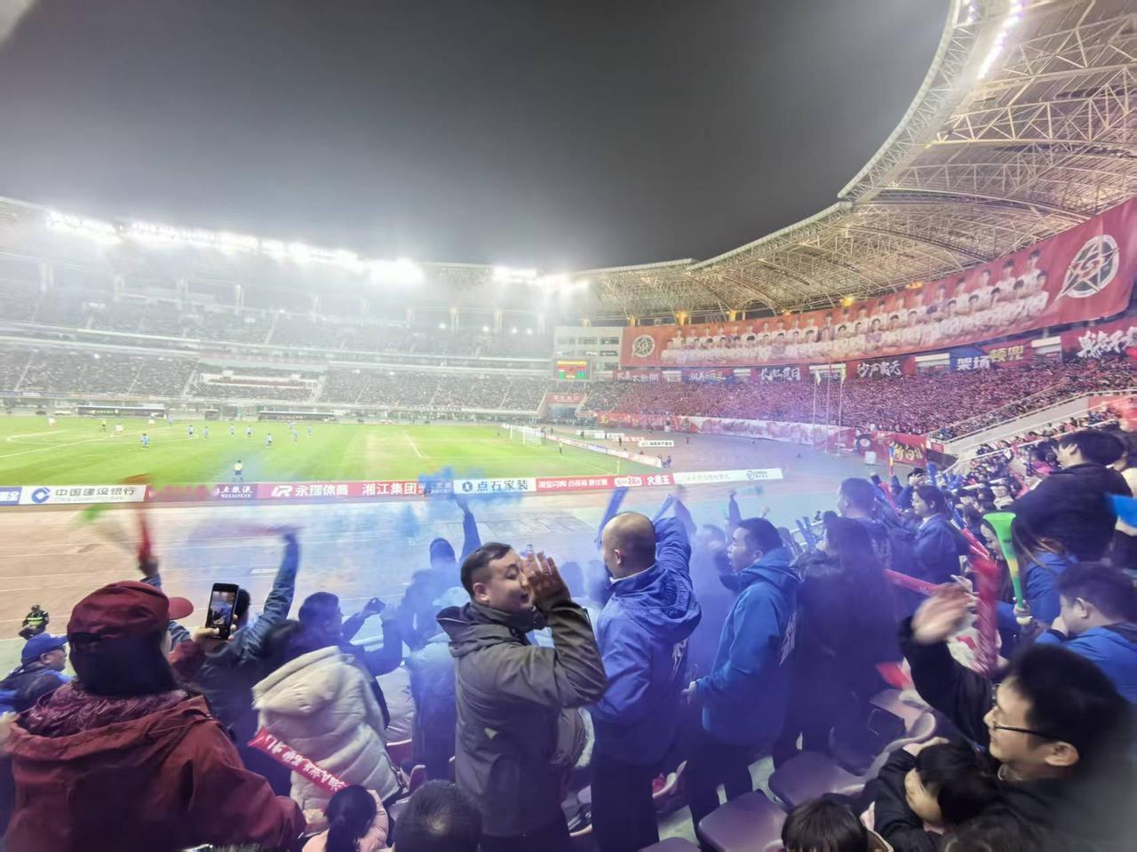 永州不大，创造神话！湘超半决赛，永州在90分钟内和长沙战成2比2，点球大战7比