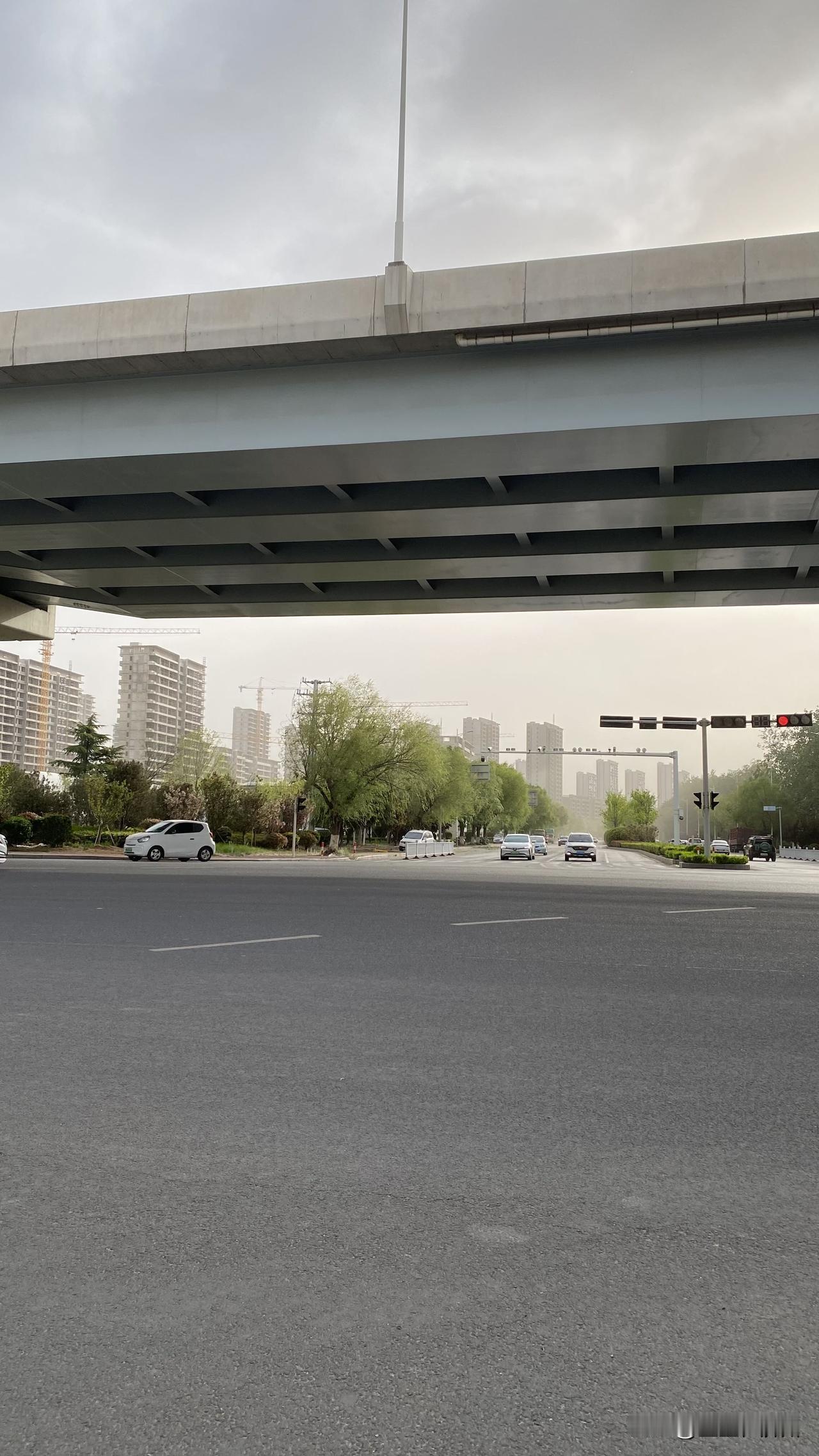 ＃济宁头条＃早上打开手机，发现济宁竟然，连发了三条预警……三条预警分别是，