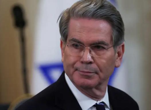 美国财长贝森特终于说了句大实话！很多人以为，中国最大的底牌是稀土。错了！真相是，