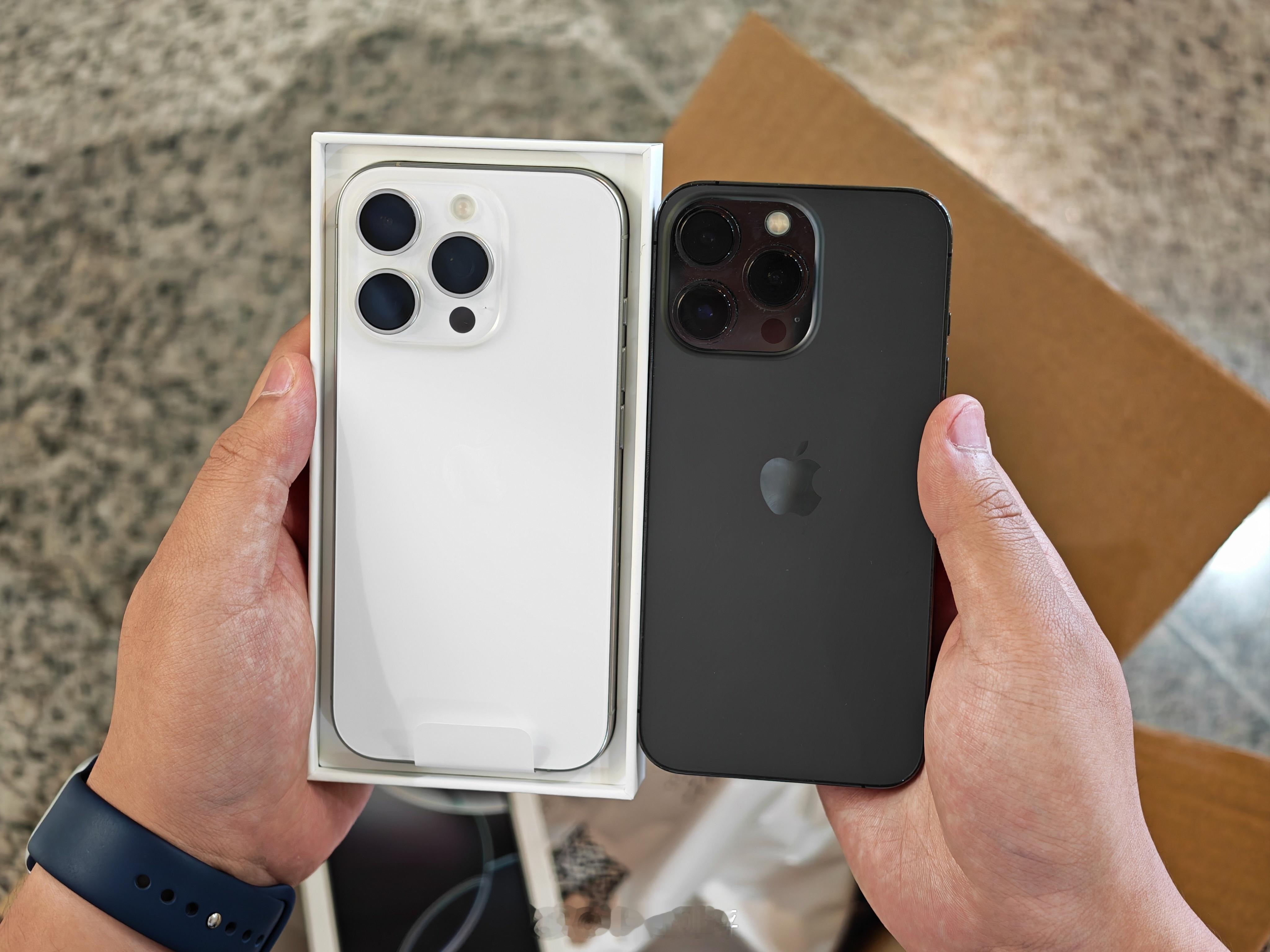 国补版iPhone16Pro被抢空工作室小伙伴5499买的iPhone16P