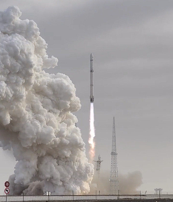 【长征十二号甲首飞成功：但一级回收失败】12月23日消息，今日上午10时许，