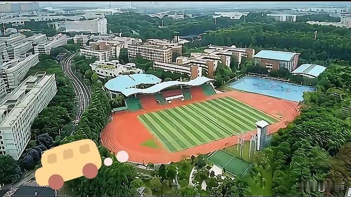 广东这回是把教育圈的桌子给掀了！2月9号下的文，3月10号起，不管是公立还是私立