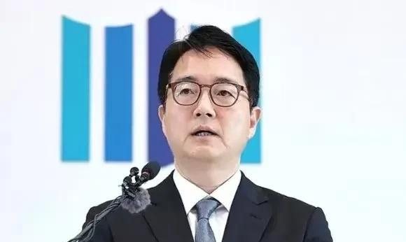 万万没想到，韩国检方主动向总统李在明抛媚眼，可能是热脸要贴个冷屁股的节奏！事情