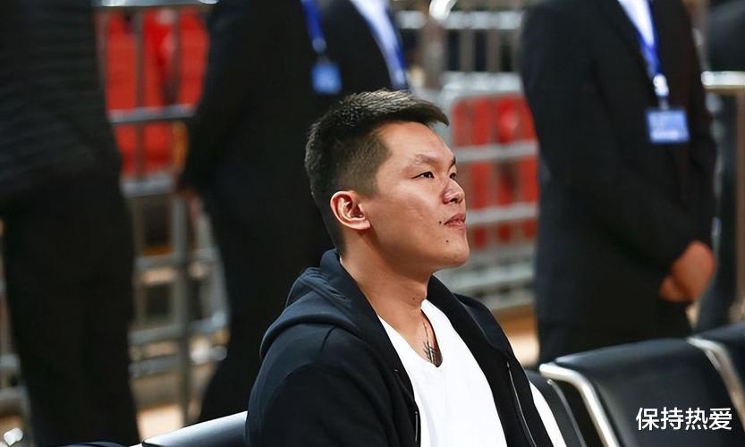CBA三消息:广东宏远签新教练,<em>孙桐林</em>被裁,范子铭获顶薪