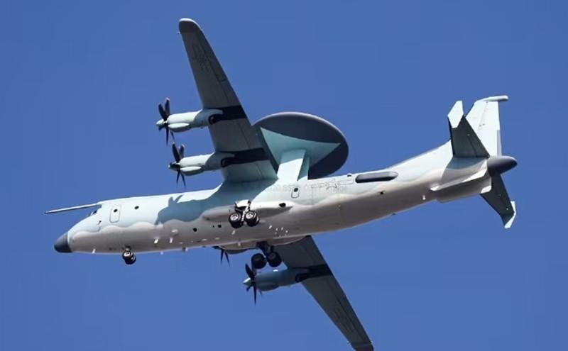 巴基斯坦通过中式装备威慑印度，并在国际社会上受到赞誉，尝到甜头后，巴方还想采