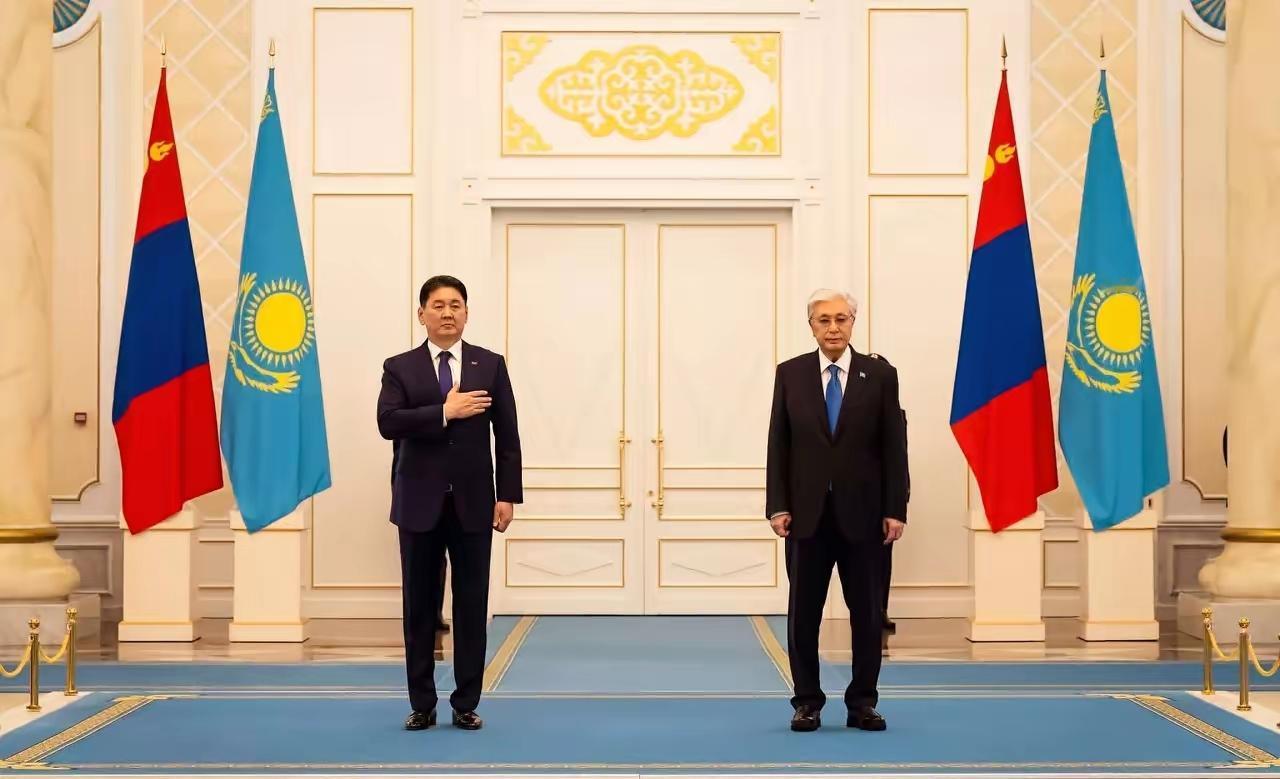 难怪蒙古国总统呼日勒苏赫访问了哈萨克斯坦，原来蒙古国近期油价上涨厉害。蒙古，柴油