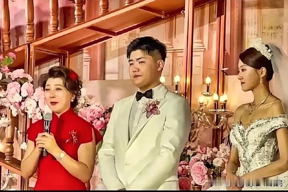 闫学晶儿子这事儿越扒越不对劲！两条出路太现实闫学晶真是一波未平一波又起！刚